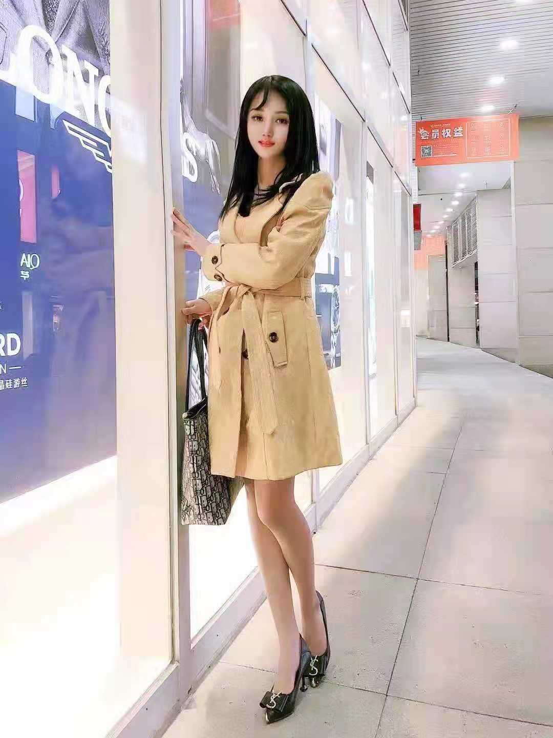 28faeccae7d24cbf93bf1b5e36e09a8c.jpg